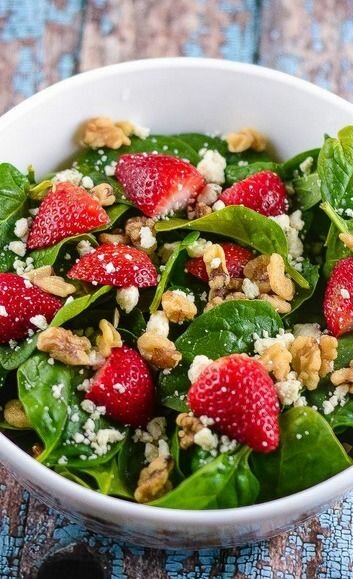 Medifast Strawberry Spinach Salad